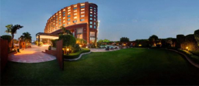 Гостиница Radisson Blu MBD Hotel Noida  Ноида